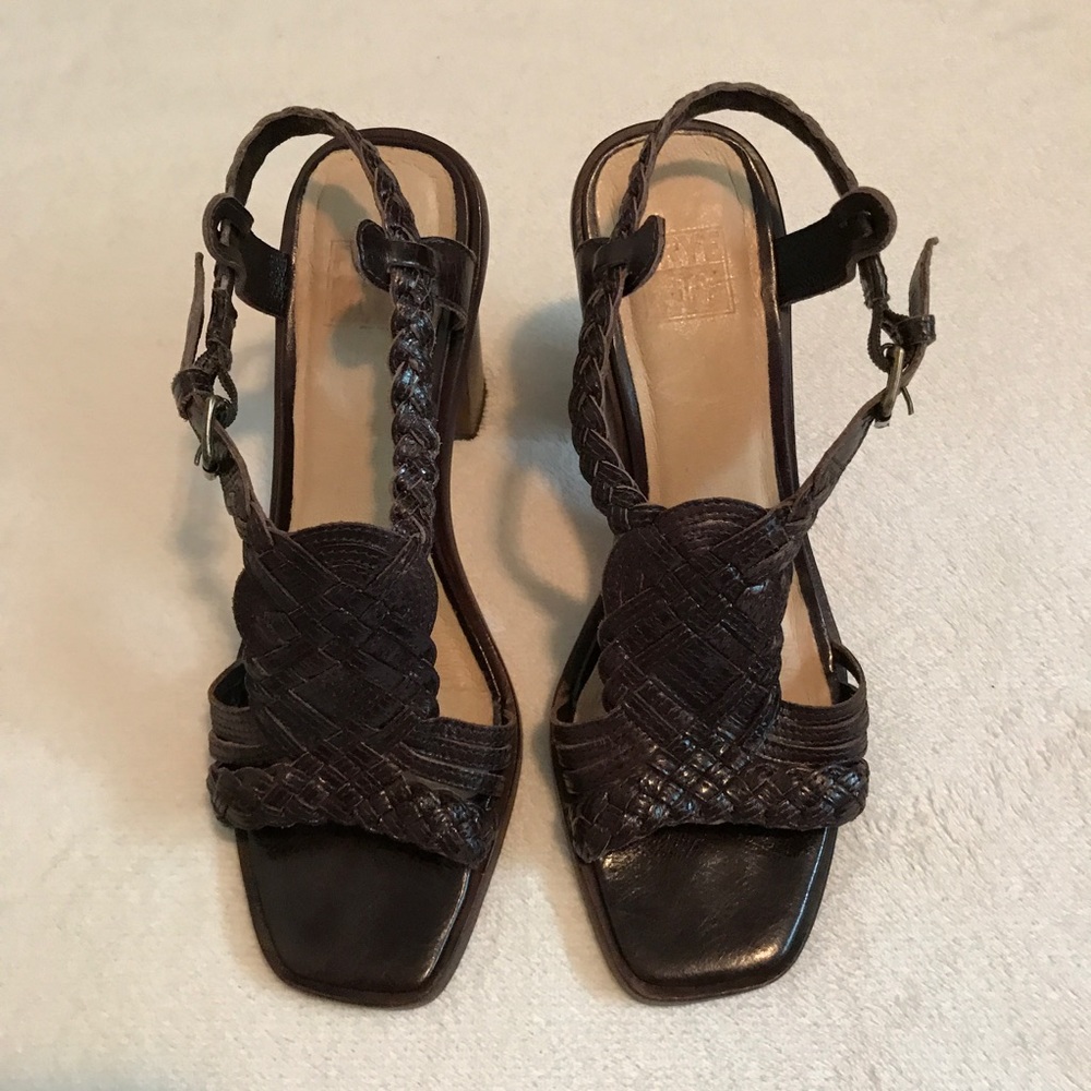 👡 Frye rose woven brown leather slingbacks